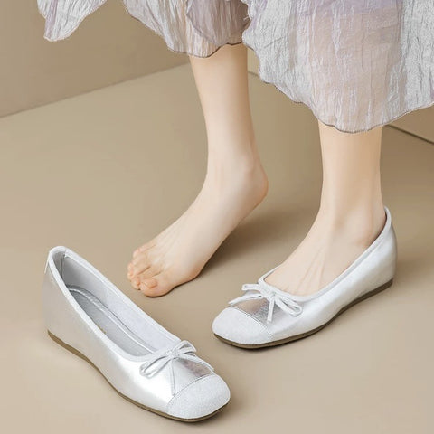 Women's Genuine Leather Retro French Sweet Bow Flats